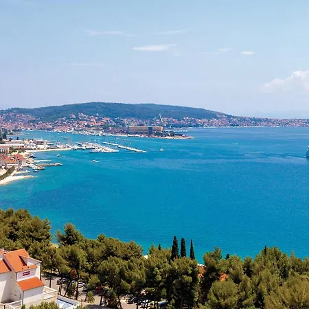 3 Bedroom Amazing In Trogir