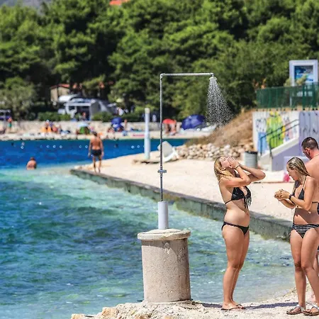 Daire 3 Bedroom Amazing In *