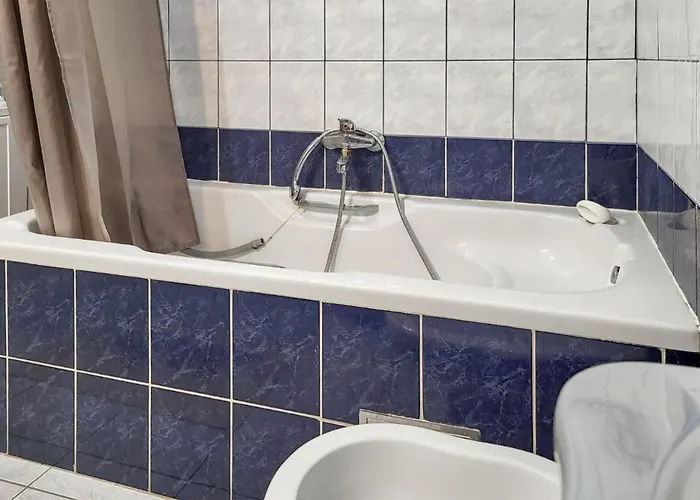 3 Bedroom Amazing In Апартаменти *