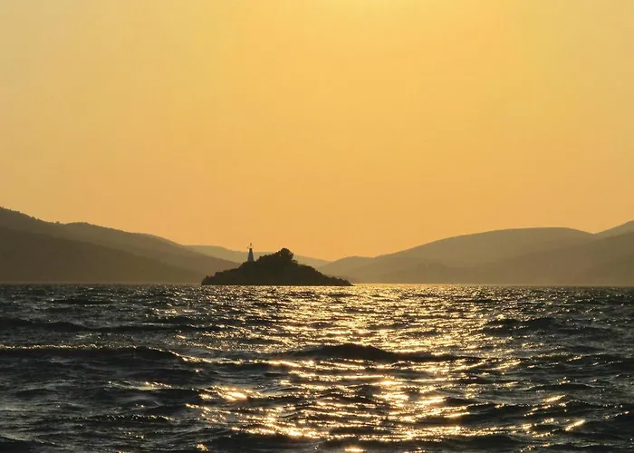 3 Bedroom Amazing In * Trogir